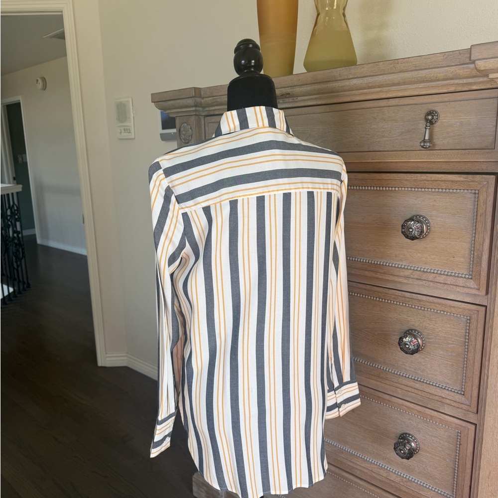 Striped Long Sleeve women hi/low Blouse - Picture 5 of 6